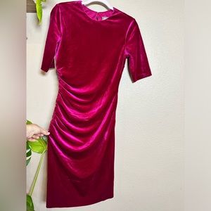 SOLD -  Vince Camuto magenta velvet bodycon dress Sz 6